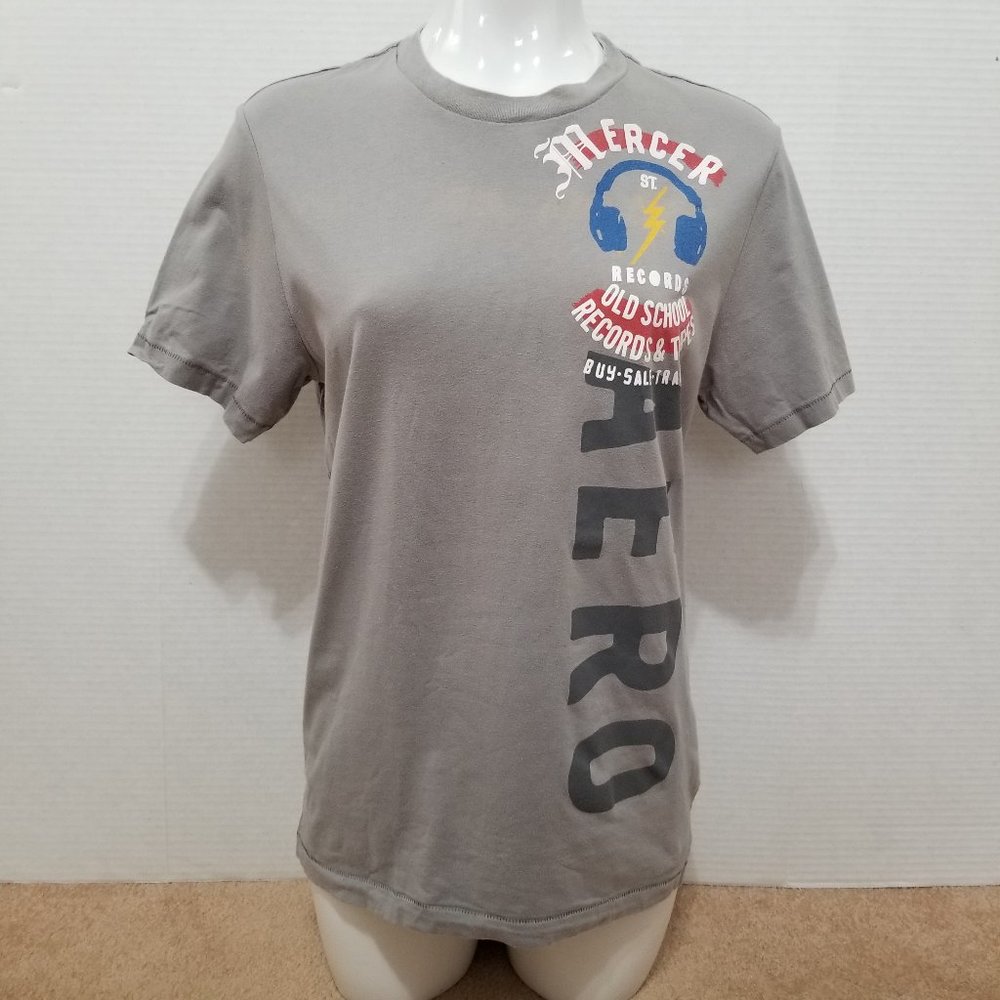 Aeropostale shirt Medium graphic Mercer St Records Old School graphic retro